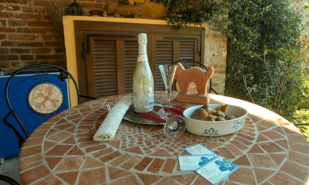 Ca Borgo Vecchio Aparthotel Brusasco Exterior foto