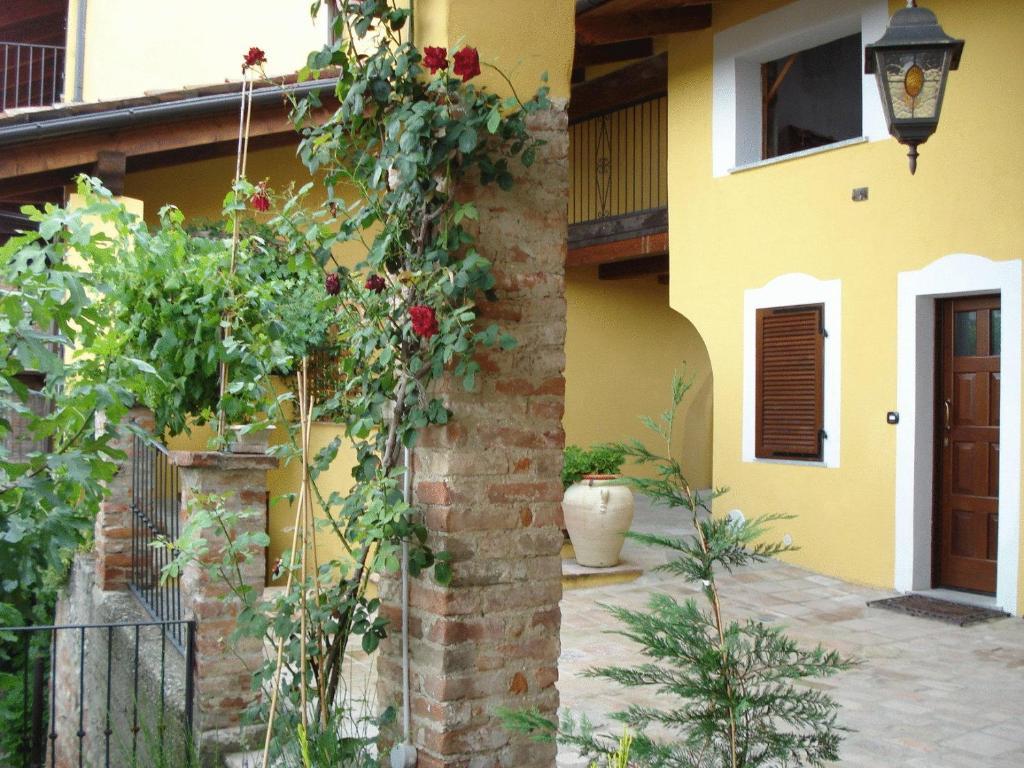 Ca Borgo Vecchio Aparthotel Brusasco Exterior foto